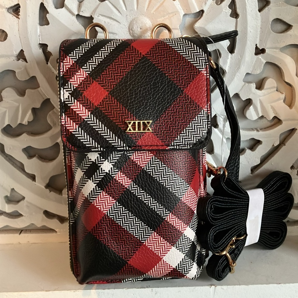 NWT Collection 18 Wristlet/Crossbody Plaid